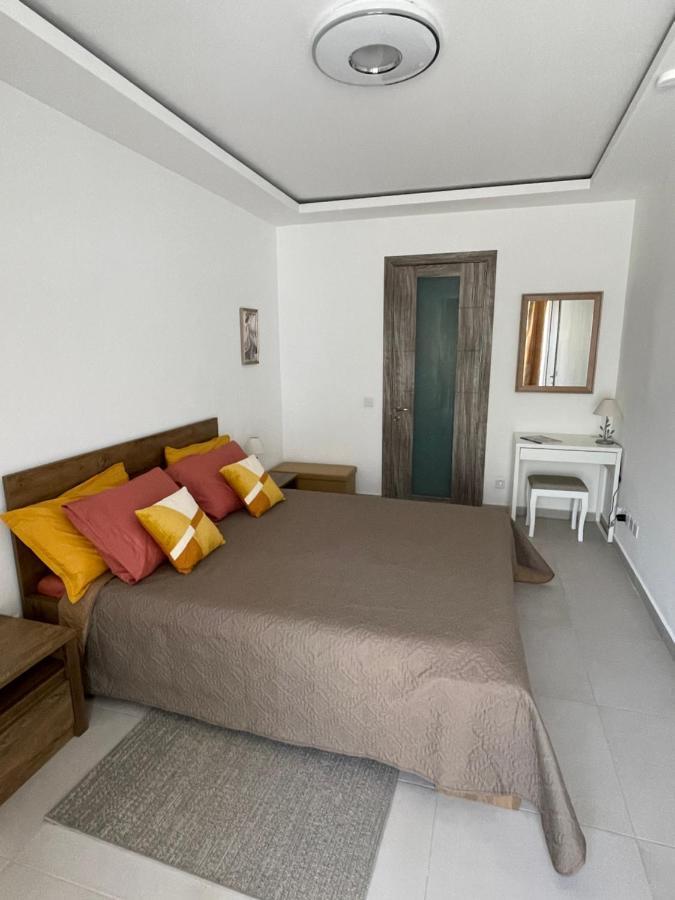 New & Comfortable 7Sun Apartments Near Sandy Beach Σεντ Πόλς Μπέι Εξωτερικό φωτογραφία