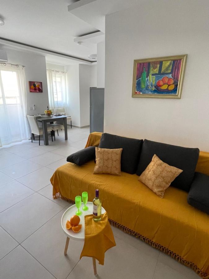 New & Comfortable 7Sun Apartments Near Sandy Beach Σεντ Πόλς Μπέι Εξωτερικό φωτογραφία