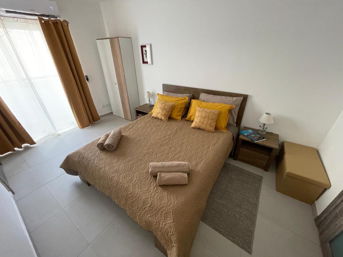 New & Comfortable 7Sun Apartments Near Sandy Beach Σεντ Πόλς Μπέι Εξωτερικό φωτογραφία