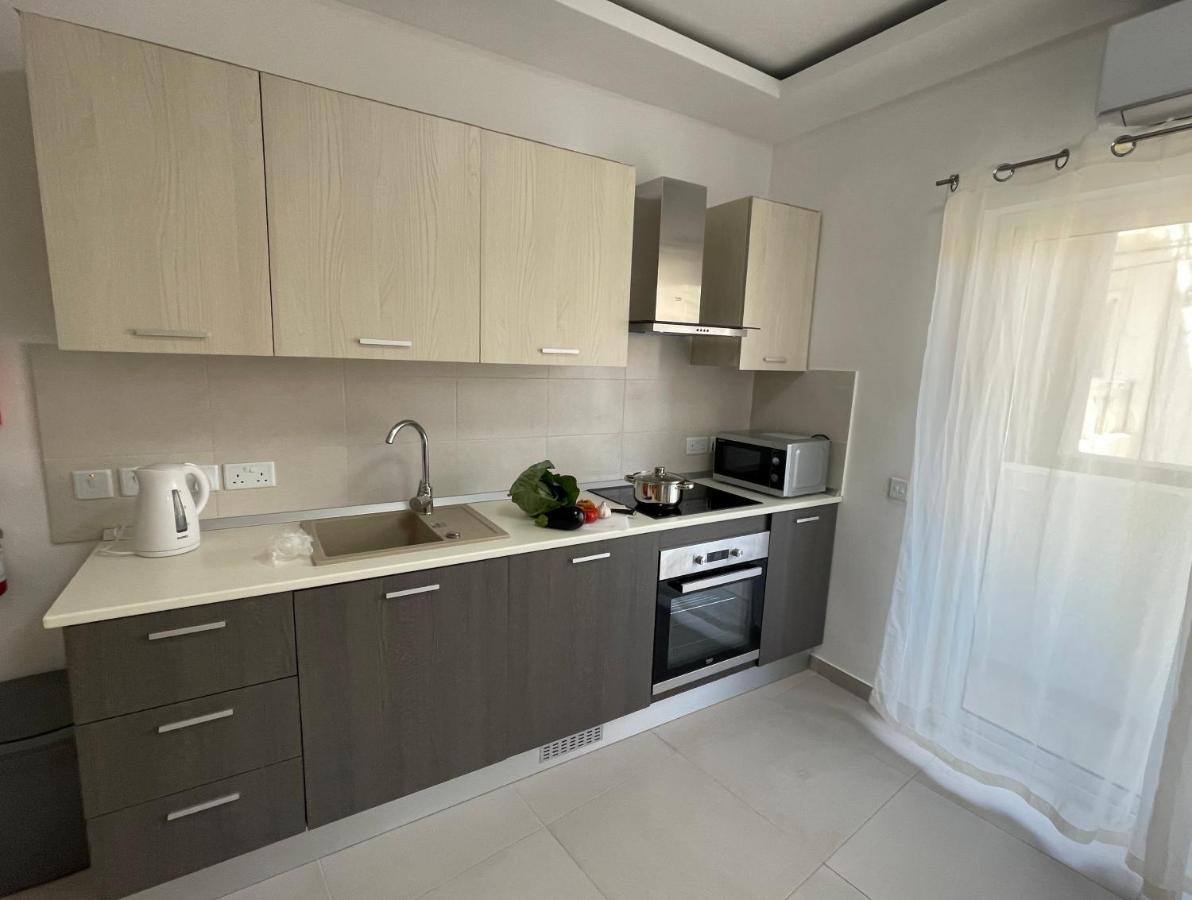 New & Comfortable 7Sun Apartments Near Sandy Beach Σεντ Πόλς Μπέι Εξωτερικό φωτογραφία