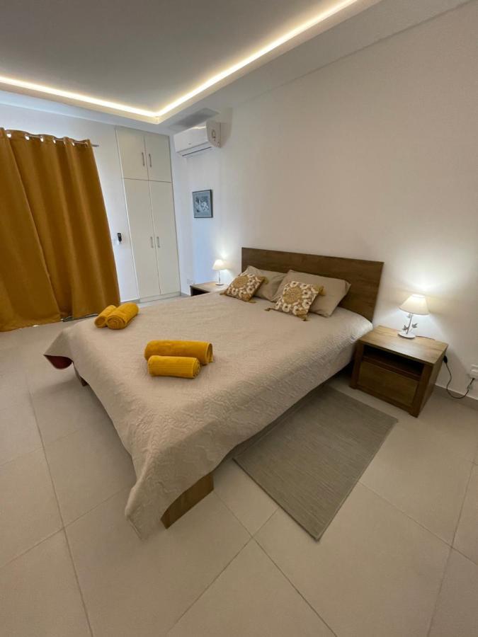 New & Comfortable 7Sun Apartments Near Sandy Beach Σεντ Πόλς Μπέι Εξωτερικό φωτογραφία